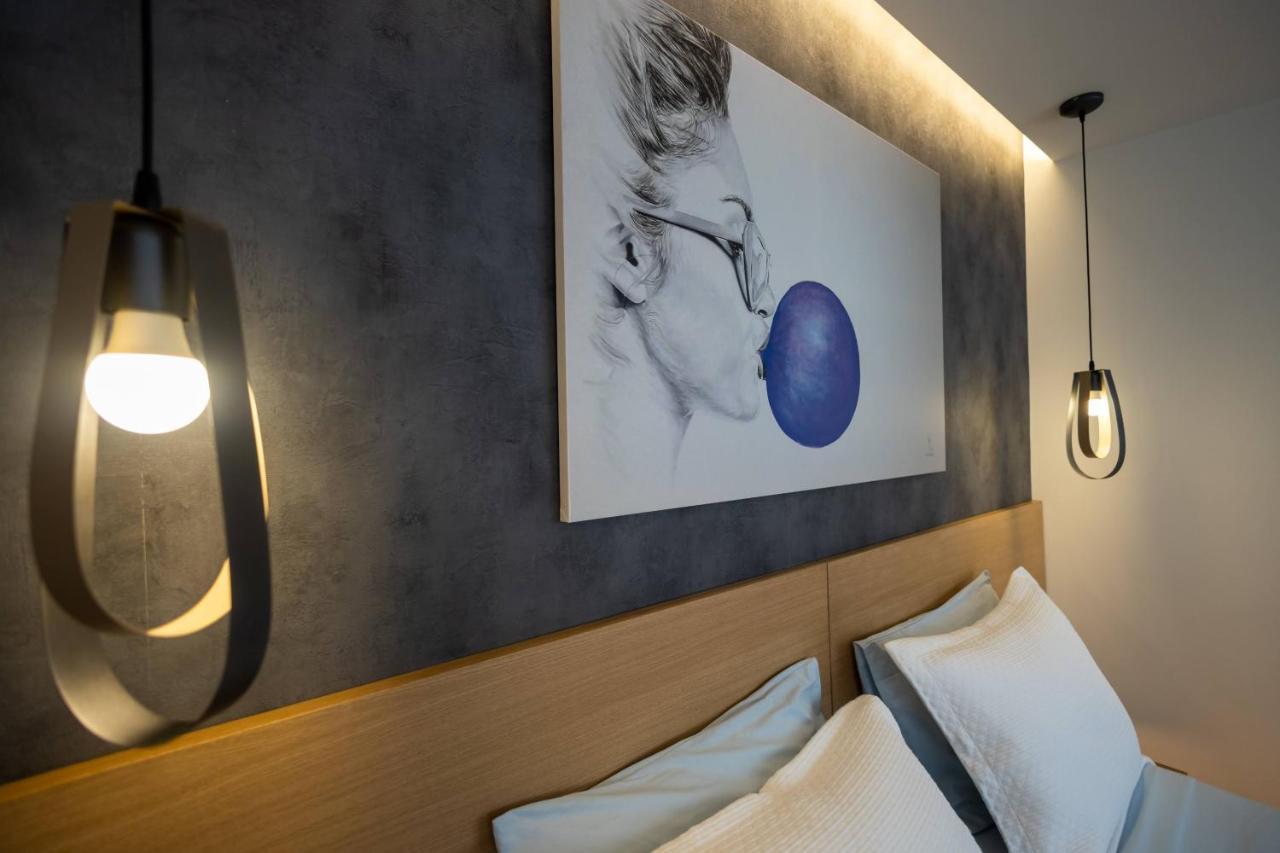 Triple A - Prime Location - Between Monastiraki & Syntagma Square-Free Parking! เอเธนส์ ภายนอก รูปภาพ